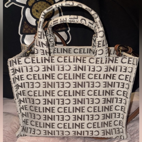 š„Celine Small Thais Toteš„ - Picture 6 of 7